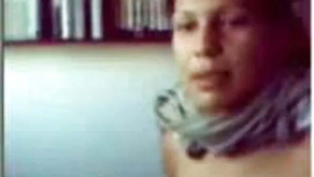 Kvalitatīvs :  Brunete dāma izpaužas kā shagged no viņas draugs, bet ārā Cool porno filmas 