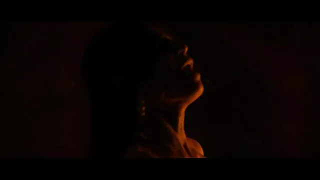 Kvalitatīvs :  Brunetei meitenei ar apgrieztu žagaru ir vajadzīgas labas dicking Cool porno filmas 